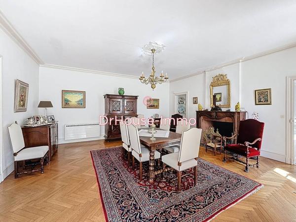 Château à vendre 12 pièces de 650 m²