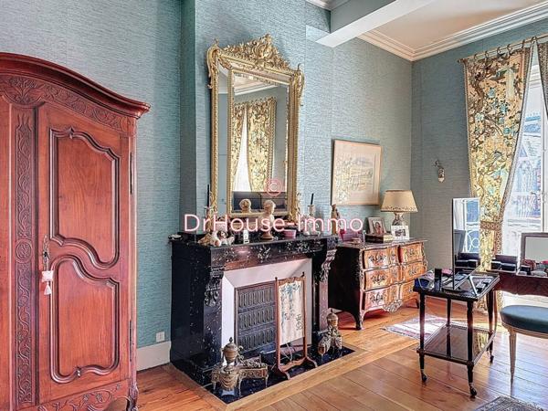 Château à vendre 12 pièces de 650 m²