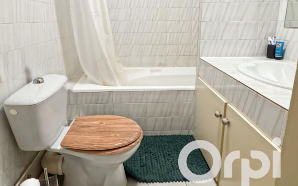 Immeuble à vendre    6 pièces •  Tarascon