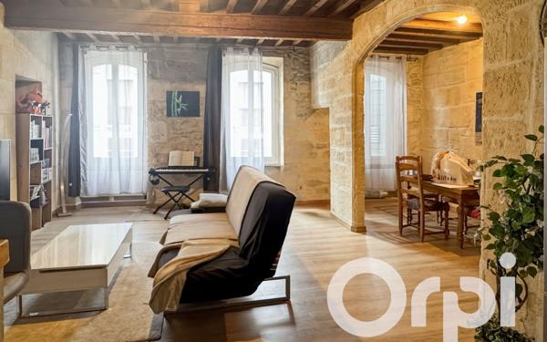 Immeuble à vendre    6 pièces •  Tarascon