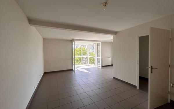 Appartement à louer    4 pièces • 107 m2 Saint-Pierre-des-Corps