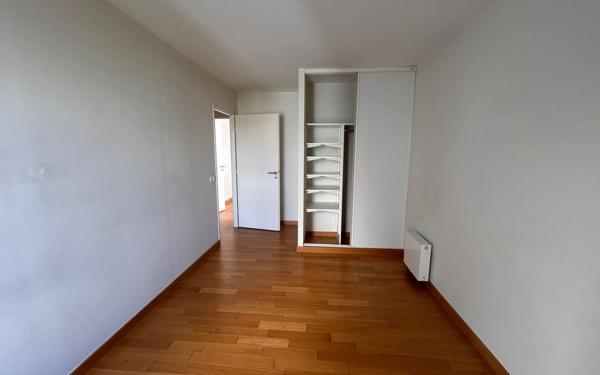 Appartement à louer    4 pièces • 107 m2 Saint-Pierre-des-Corps