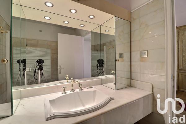 Appartement 4 pièces de 100 m² à Marseille (13006)