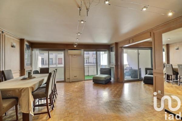 Appartement 4 pièces de 100 m² à Marseille (13006)