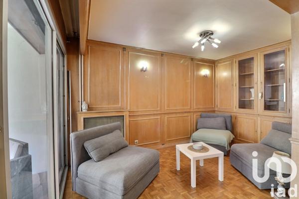 Appartement 4 pièces de 100 m² à Marseille (13006)