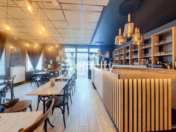 Immeuble
         7 pièces
        - 160 m² 462 000 € *
