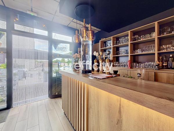 Immeuble
         7 pièces
        - 160 m² 462 000 € *