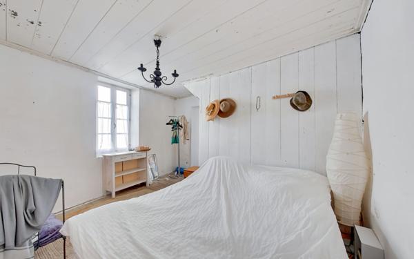 Maison à vendre    5 pièces •  Le Bois-Plage-en-Ré