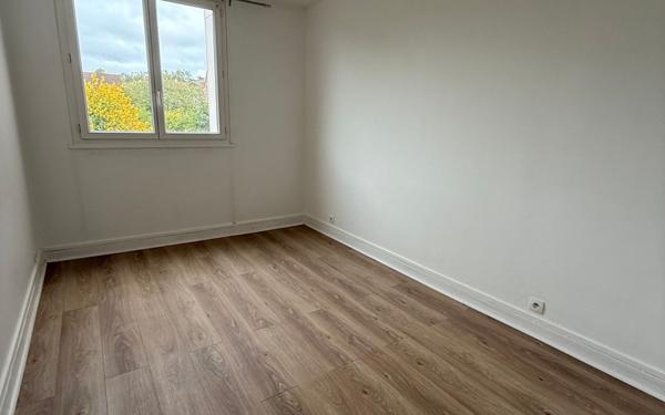 Appartement à louer    2 pièces •  Crosne