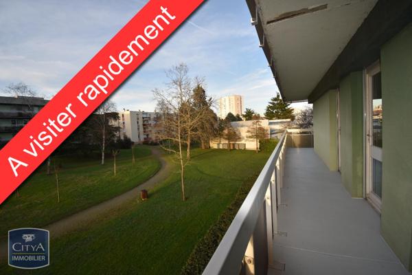 Appartement à louer 4 pièces 82.76m²