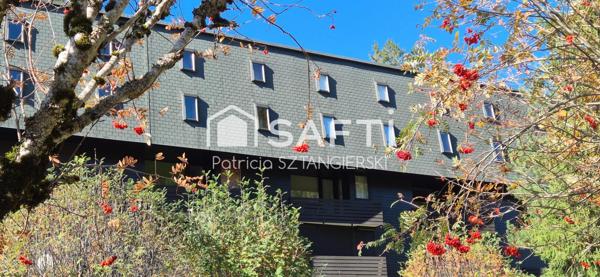 Très beau duplex de 104 m² avec terrasse, cave, place de parking dans résidence avec ascenseur