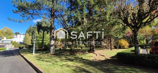 Très beau duplex de 104 m² avec terrasse, cave, place de parking dans résidence avec ascenseur