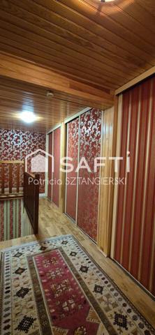 Très beau duplex de 104 m² avec terrasse, cave, place de parking dans résidence avec ascenseur