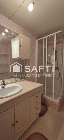 Très beau duplex de 104 m² avec terrasse, cave, place de parking dans résidence avec ascenseur