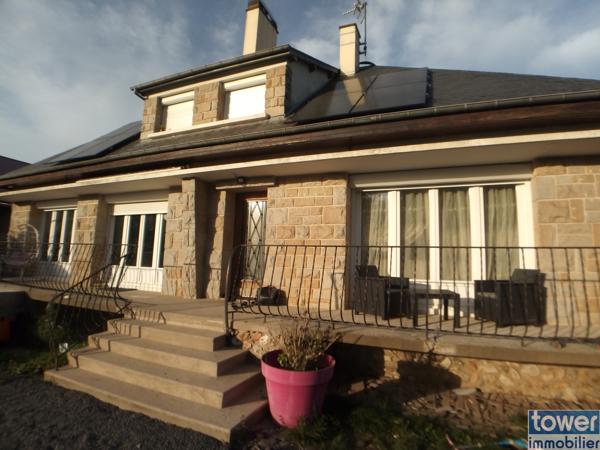 Maison
                                                                                                                                                                                                                                                                                                                        7 pièce(s)                                                                                                                                                                                                          5 chambre(s)                                                                                                                                                                                                          220  m²