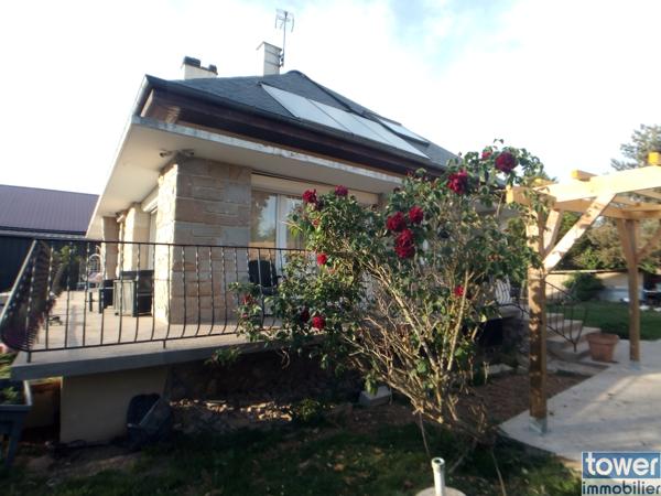 Maison
                                                                                                                                                                                                                                                                                                                        7 pièce(s)                                                                                                                                                                                                          5 chambre(s)                                                                                                                                                                                                          220  m²