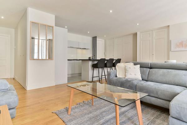 LYON 2 - BELLECOUR - Appartement 3 pièces - 92m²