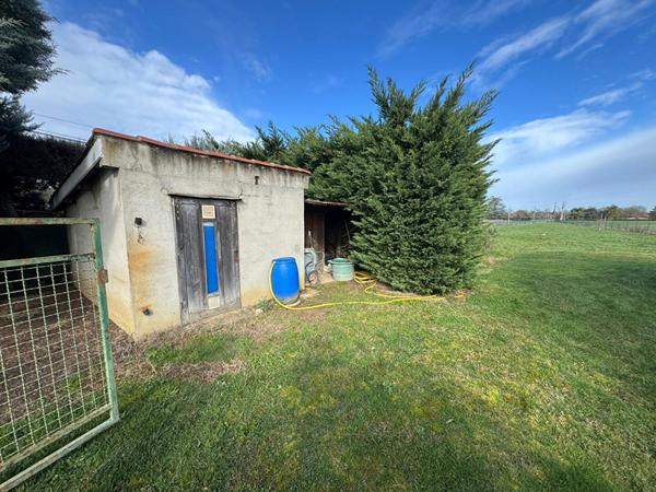 Maison T3 GARAGE SOUS SOL avec 3298M² de terrain agricole