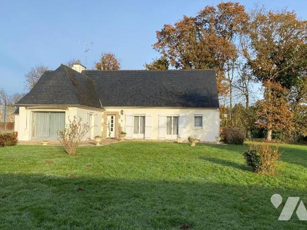 Proximité centre, Vous êtes à la recherche d'un bien proche commerces, un beau  terrain gage de...