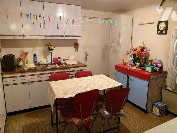 Proximité centre, Vous êtes à la recherche d'un bien proche commerces, un beau  terrain gage de...