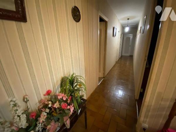 Proximité centre, Vous êtes à la recherche d'un bien proche commerces, un beau  terrain gage de...