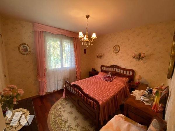 Proximité centre, Vous êtes à la recherche d'un bien proche commerces, un beau  terrain gage de...