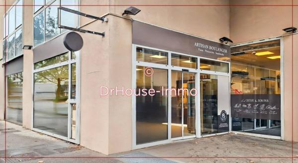 Commerce à vendre de 115 m²