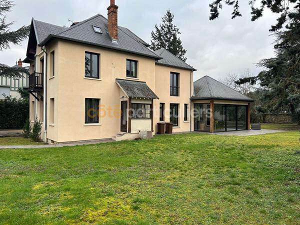 Vente Maison233 m² - 9 Pièces - DRAVEIL (91210)