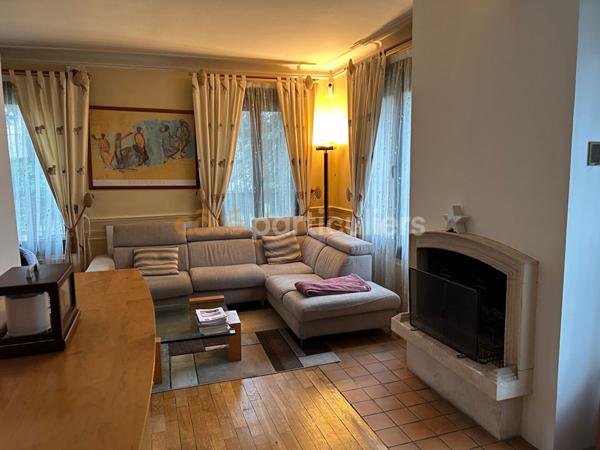 Vente Maison233 m² - 9 Pièces - DRAVEIL (91210)