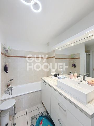 EXCLUSIVITE - A vendre à Perpignan (66000) Appartement T4 à, les Terrasses du Sud, avec parking et piscine