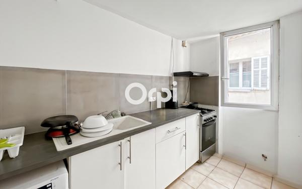 Appartement à vendre    3 pièces • 45,10 m2 La Ciotat