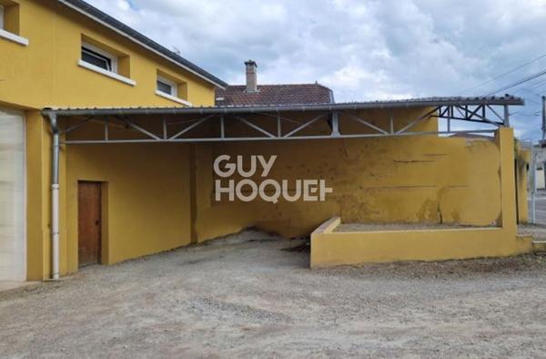 Local commercial Viriat 227 m² dont 95 m2 surface de vente