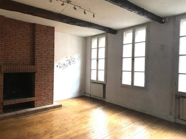 IMMEUBLE APPARTEMENT AVEC LOCAL COMMERCIAL