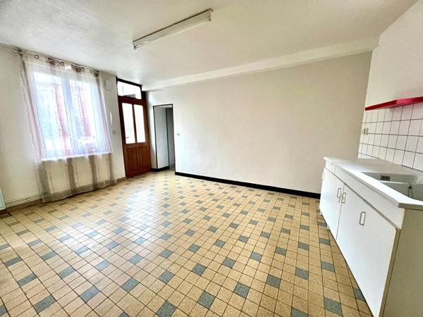 MAISON DE BOURG   20 MN GARE TGV VENDOME