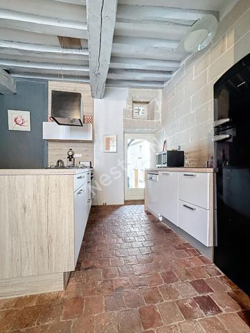 Maison à vendre à Ancenis - 2 chambres, terrasse, bord de Loire - Centre historique