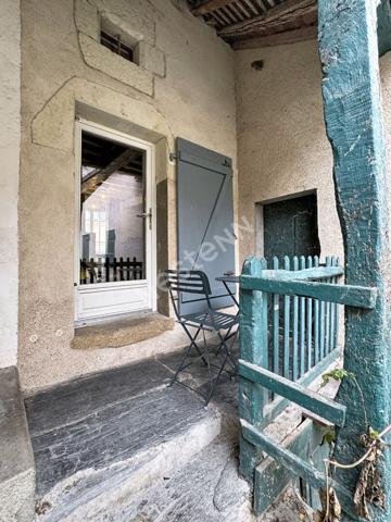 Maison à vendre à Ancenis - 2 chambres, terrasse, bord de Loire - Centre historique