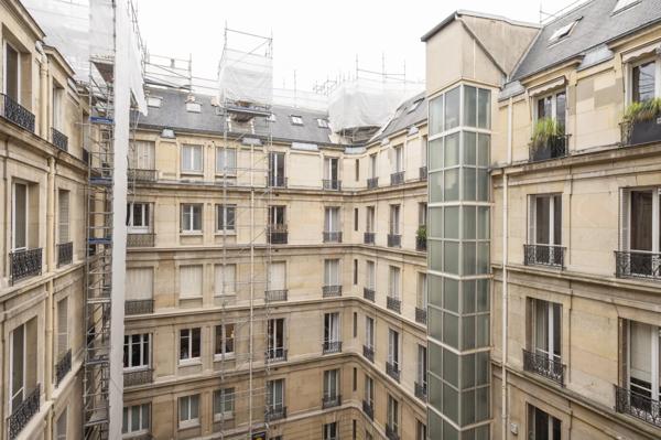 Appartement Paris 16e - SPONTINI / SAINT JAMES