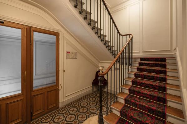 Appartement Paris 16e - SPONTINI / SAINT JAMES