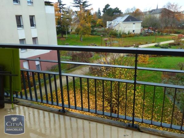 Appartement à louer 2 pièces 47.55m² Le Mans (72000)