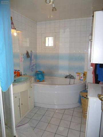 Maison à vendre à La Celle-sur-Loire dans la Nièvre (58440), ref : ST 239