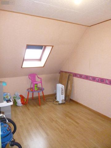 Maison à vendre à La Celle-sur-Loire dans la Nièvre (58440), ref : ST 239