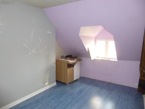 Maison à vendre à La Celle-sur-Loire dans la Nièvre (58440), ref : ST 239