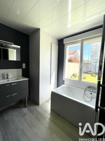 Maison à vendre 6 pièces 135 m² Saintes