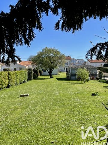 Maison à vendre 6 pièces 135 m² Saintes