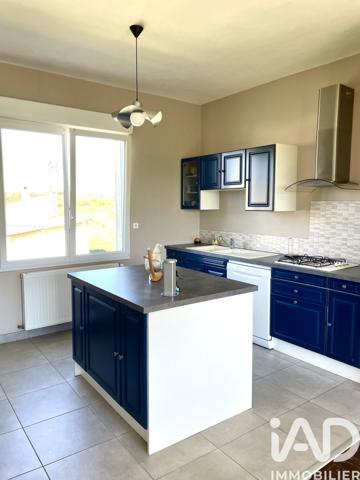 Maison à vendre 6 pièces 135 m² Saintes