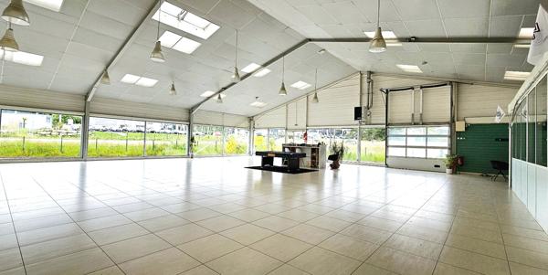 Quimper (29000) LOCAL MIXTE ZONE D'ACTIVITES