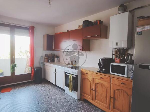 Vente                                                      Appartement
                        
                     3 pièces                      78 m2                     à Baume-les-Dames