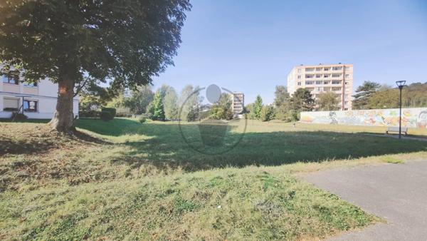 Vente                                                      Appartement
                        
                     3 pièces                      78 m2                     à Baume-les-Dames