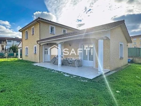 Une maison où l’on se sent bien, pensée pour la vie de famille – Roussillon!!