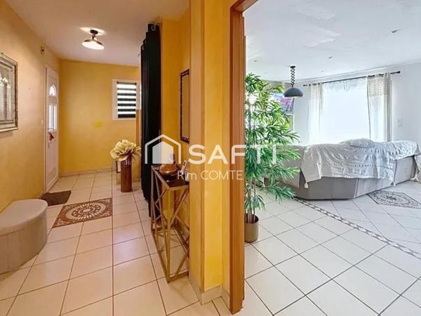 Une maison où l’on se sent bien, pensée pour la vie de famille – Roussillon!!